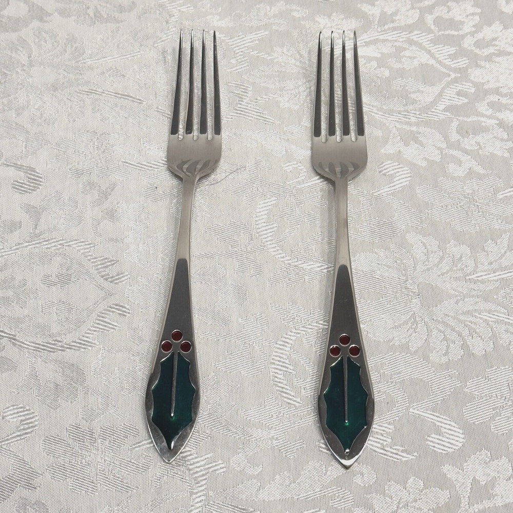 2 Dinner Forks Cambridge Stainless Holly Christmas Holiday Berries Set Lot